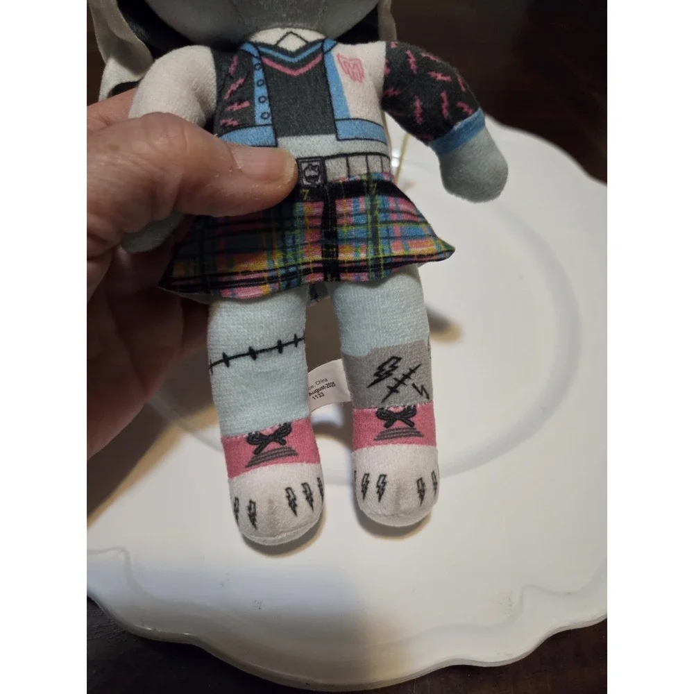 Frankie Stein Plush Mondter High